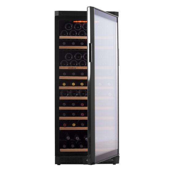 Vinobox-110-1T-Negra-Frontal-Abierta