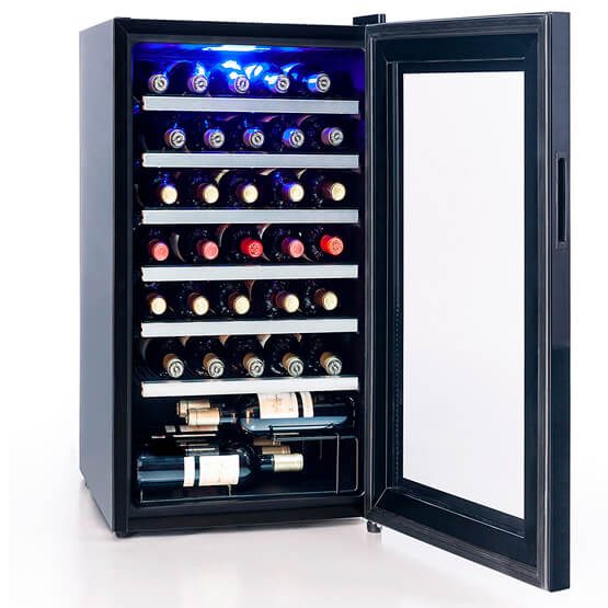 Vinoteca Cavanova CV048C abierta