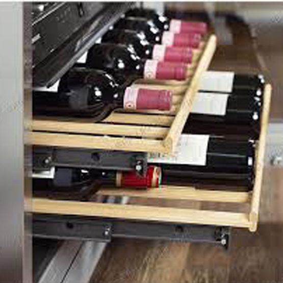 Vinoteca Liebherr UWTes1672 abiertaambiente-frontaldetalle-temp bandejas