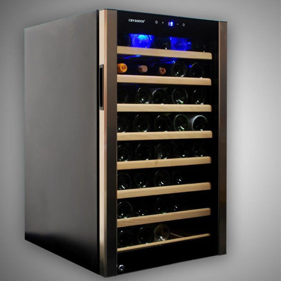 Vinoteca Cavanova CV052 CERRADA