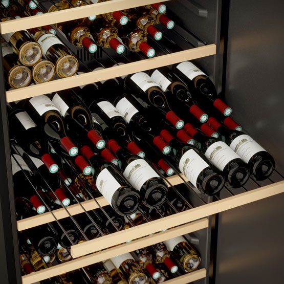 Vinoteca Cavist 224 detalle apertura