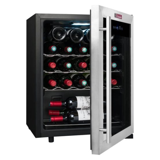 Vinoteca La Sommeiere LS24A abierta