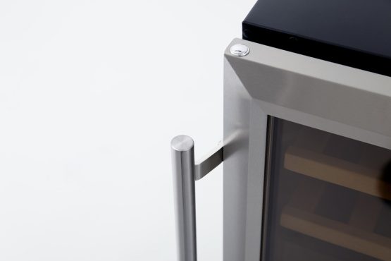 Vinoteca La Sommeliere CVDE46 2T detalle tirador