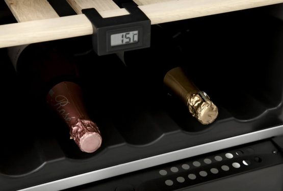 vinoteca la sommeliere VIP160 frontal 147 botellas 3 temp