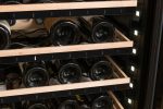 Vinoteca La Sommeliere ECELLAR 150 detalle