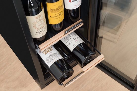 Vinoteca Avintage AVU23TB1 bandeja botellas de pie Vinoteca Avintage AVU23TB1 bandeja botellas de pie