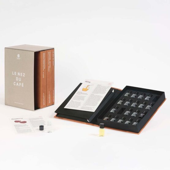 Libro 60 aromas del café Le Nez du Cafe