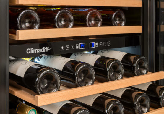 Vinoteca Climadiff CBU50D2B bandejas Vinoteca Climadiff CBU50D2B - Imagen 5