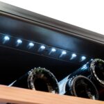 vinoteca la sommeliere classic240 08 detalle iluminacion led